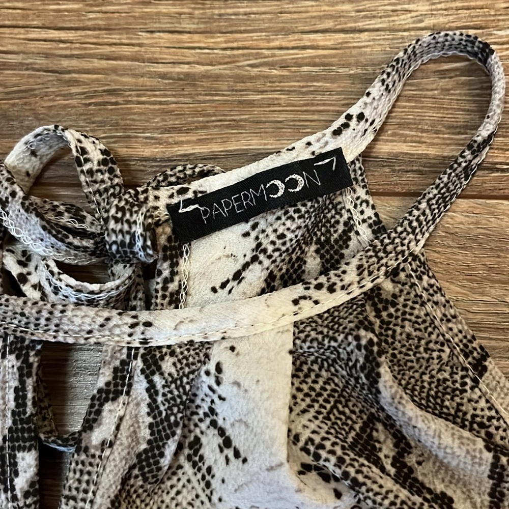 Petite Python Print Tank - Picture 2 of 4